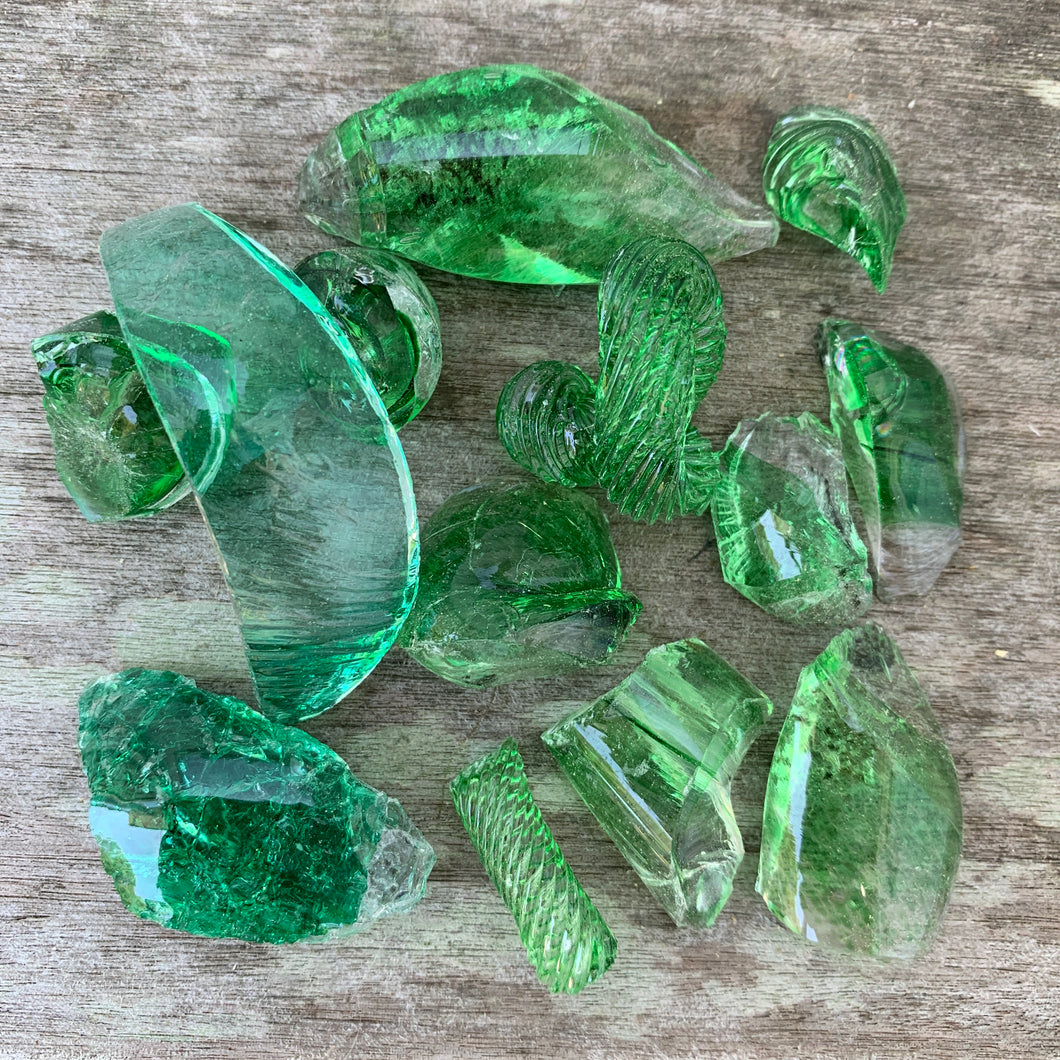 Glass Chips Green (4 oz)