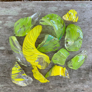 Glass Chips Yellow (4 oz)