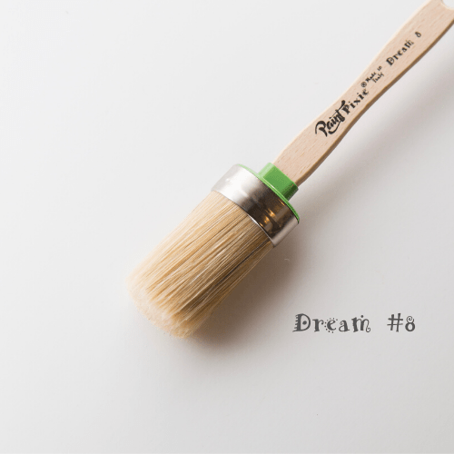 Dream #8 Oval Brush by Paint Pixie
